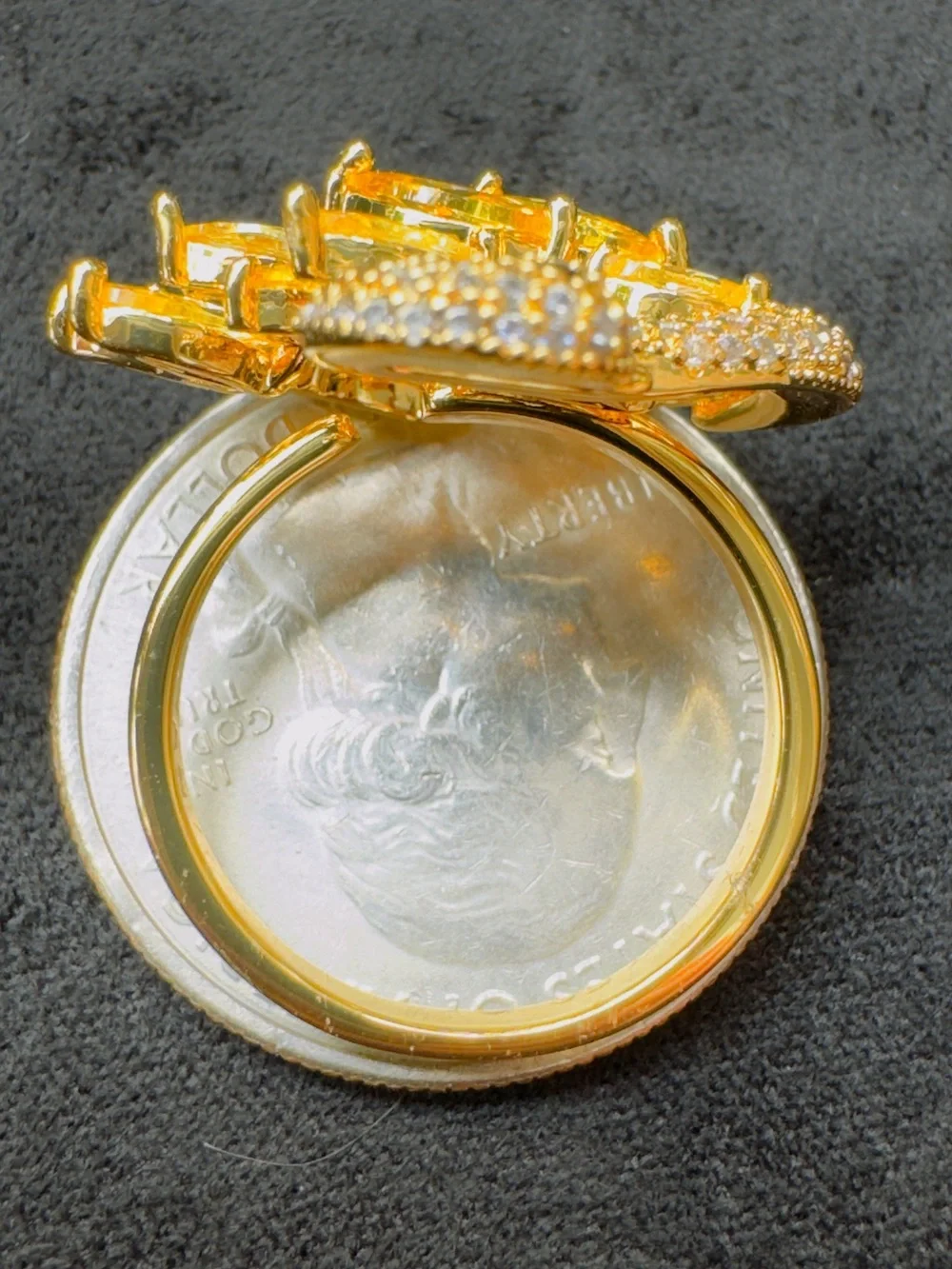 Yellow Swan Brooch with Yellow Crystal Feathers
